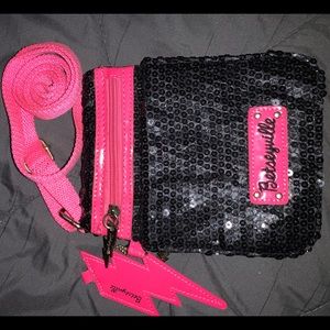 Betsey Johnson Betseyville Cross Body Bag